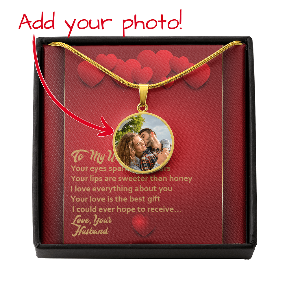 Photo Memory Circle Necklace - Wife - Red Hearts
