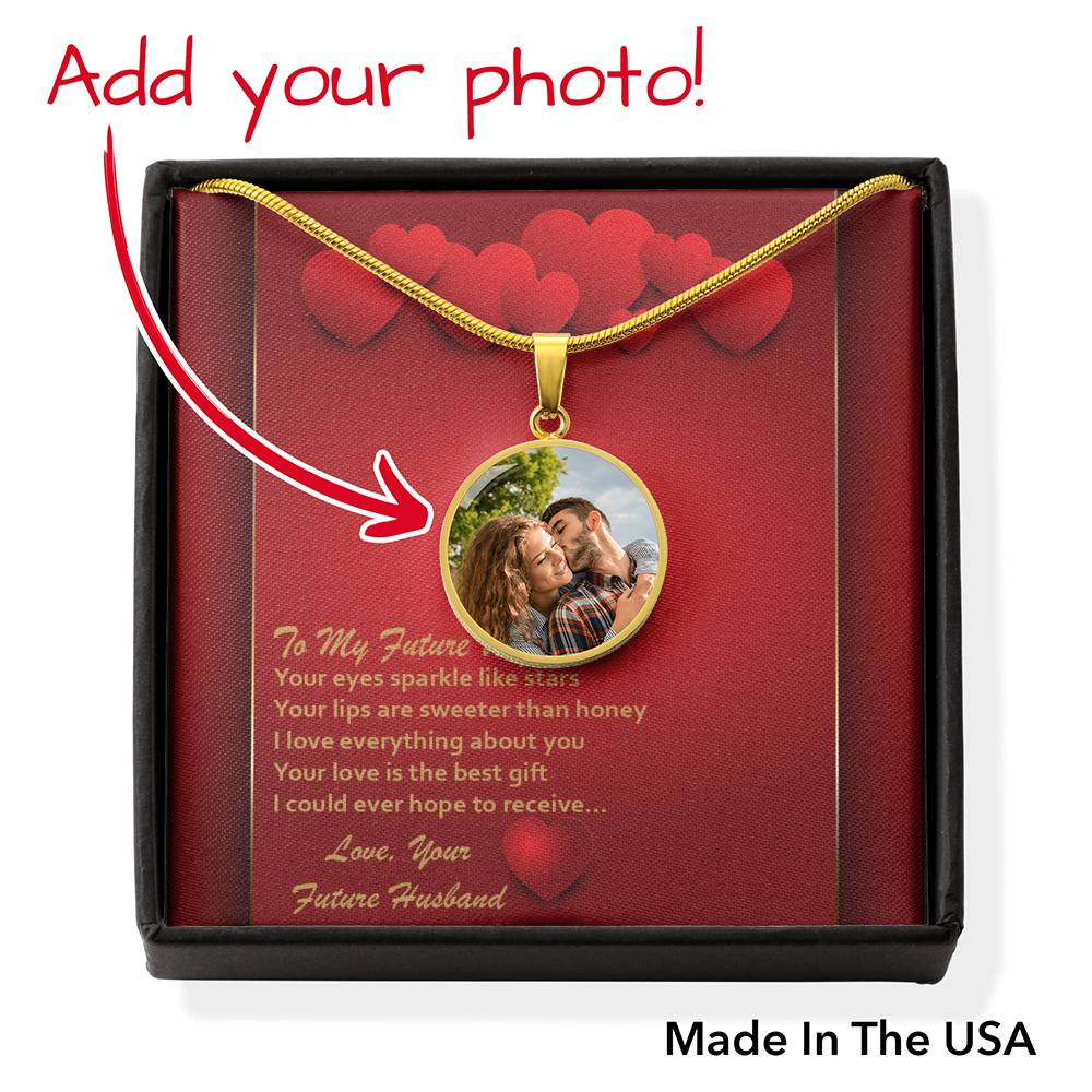 Photo Memory Circle Necklace - Red Hearts - Future Wife