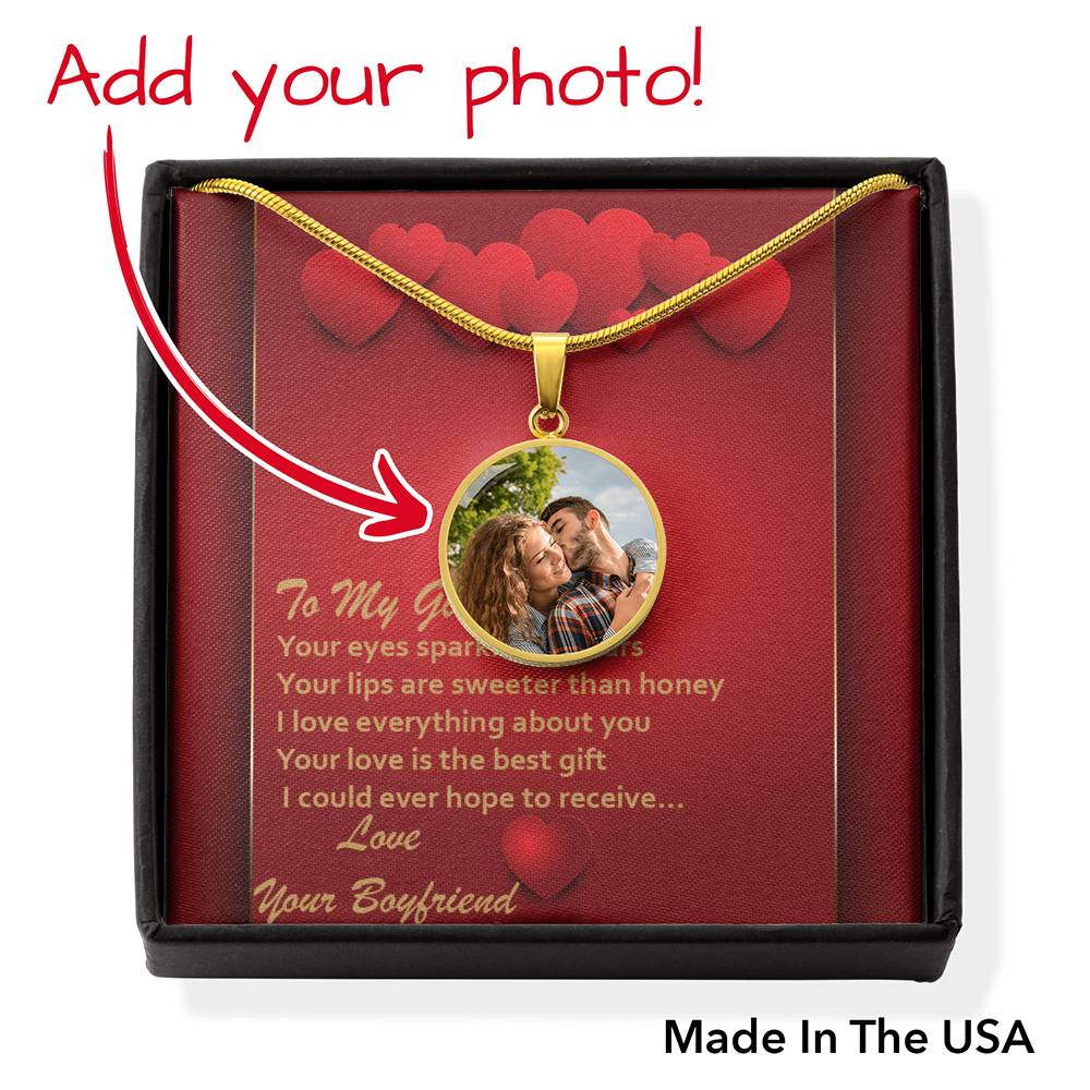 Photo Memory Circle Necklace - Red Hearts - Girlfriend