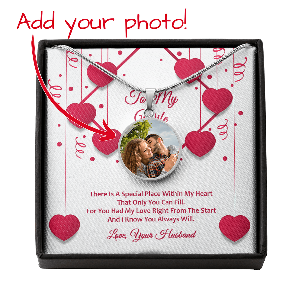 Photo Memory Circle Necklace - Wife - Red Ribbons