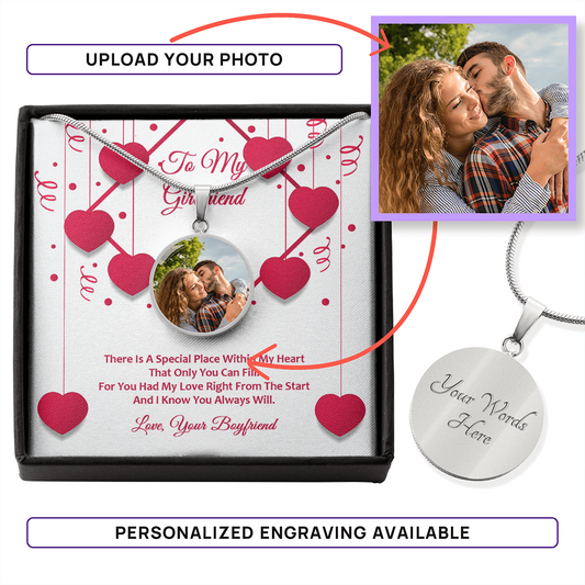 Photo Memory Circle Necklace - Girlfriend - Red Ribbons