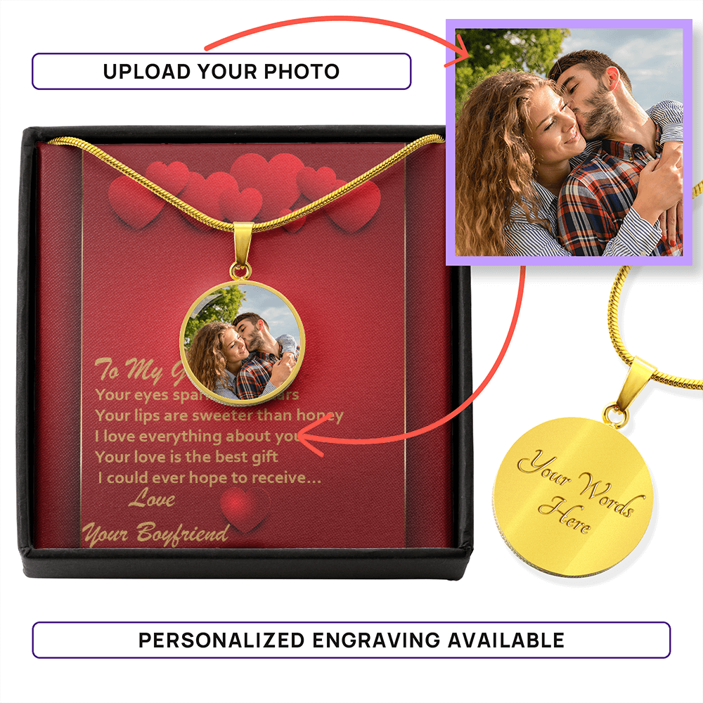 Photo Memory Circle Necklace - Girlfriend - Red Hearts