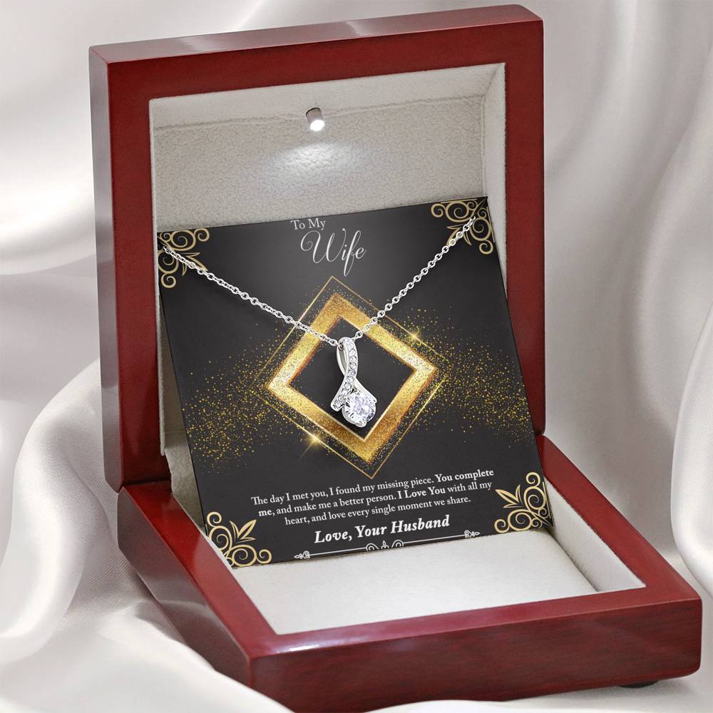 Alluring Beauty Necklace - Glitter - Wife